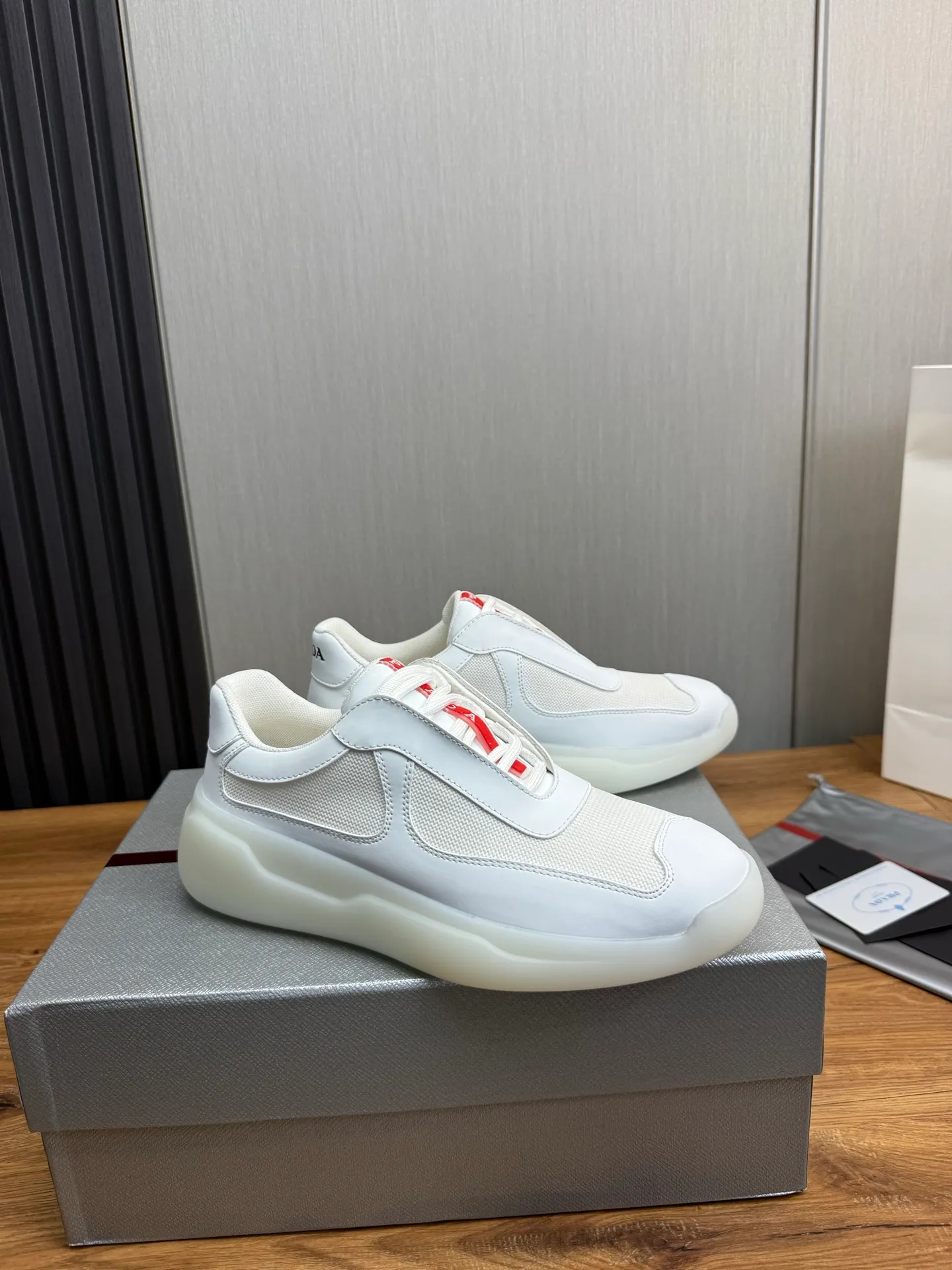 Men's shoes 💰600💰 [PRADA] New models synchronized with the official website, high-quality shipments ✔️Best sellers🔥 Original cowhide + cowhide lining, 1🆚1 replica, original sole, 38-45 (men's 45 is custom-made and cannot be returned or exchanged)